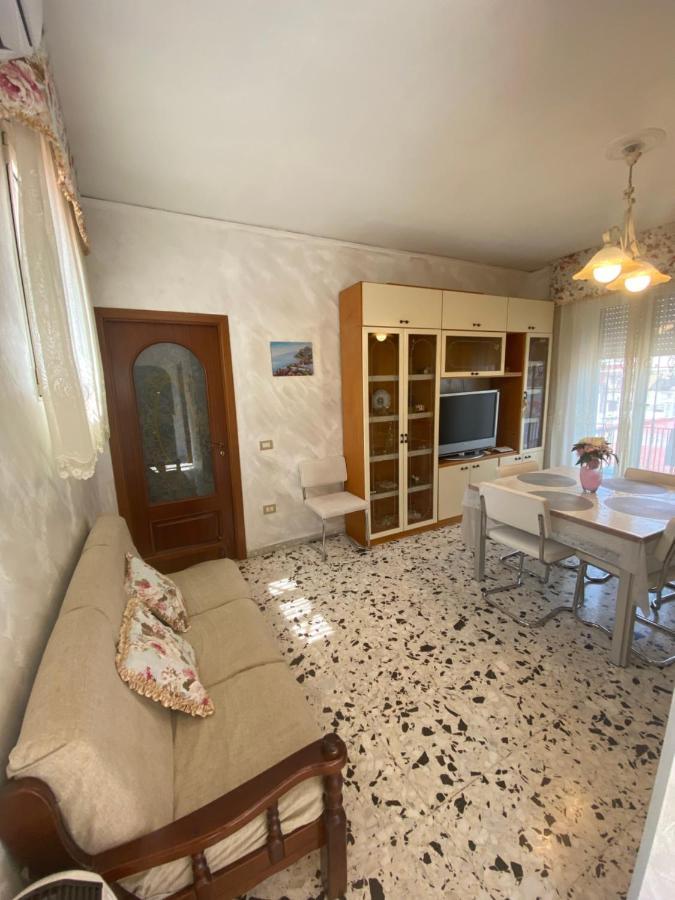 Solarium House Apartment เนเปิลส์ ภายนอก รูปภาพ