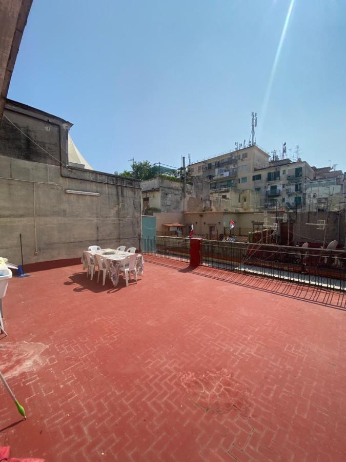Solarium House Apartment เนเปิลส์ ภายนอก รูปภาพ